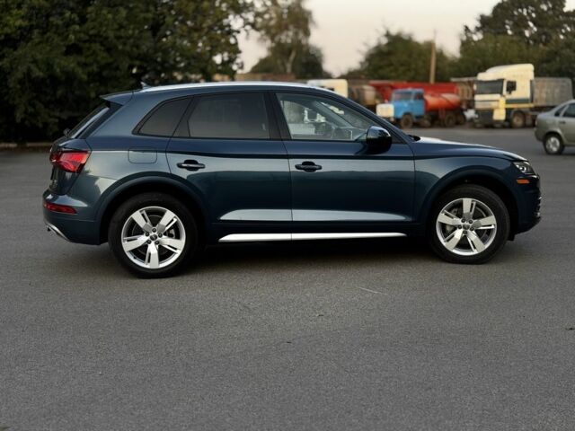 Синий Ауди Ку 5, объемом двигателя 2 л и пробегом 147 тыс. км за 27800 $, фото 3 на Automoto.ua