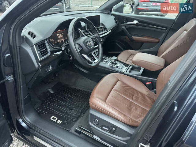 Синий Ауди Ку 5, объемом двигателя 2 л и пробегом 151 тыс. км за 23300 $, фото 35 на Automoto.ua