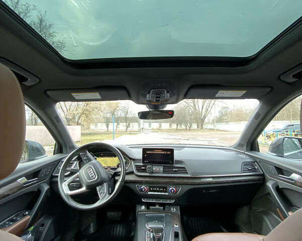 Синий Ауди Ку 5, объемом двигателя 2 л и пробегом 189 тыс. км за 23000 $, фото 6 на Automoto.ua