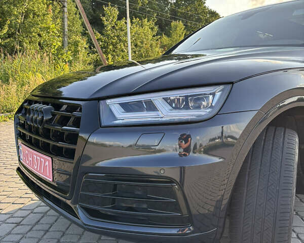 Синий Ауди Ку 5, объемом двигателя 1.98 л и пробегом 159 тыс. км за 23700 $, фото 71 на Automoto.ua
