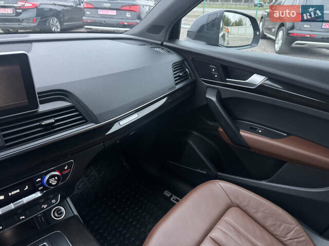 Синий Ауди Ку 5, объемом двигателя 2 л и пробегом 151 тыс. км за 23300 $, фото 24 на Automoto.ua