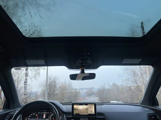 Синій Ауді Ку 5, об'ємом двигуна 2 л та пробігом 167 тис. км за 23700 $, фото 16 на Automoto.ua