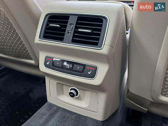 Синий Ауди Ку 5, объемом двигателя 1.98 л и пробегом 181 тыс. км за 23700 $, фото 18 на Automoto.ua