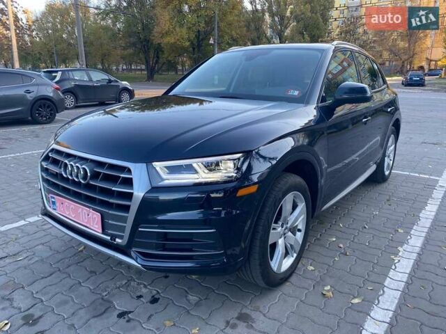 Синій Ауді Ку 5, об'ємом двигуна 2 л та пробігом 150 тис. км за 21999 $, фото 2 на Automoto.ua