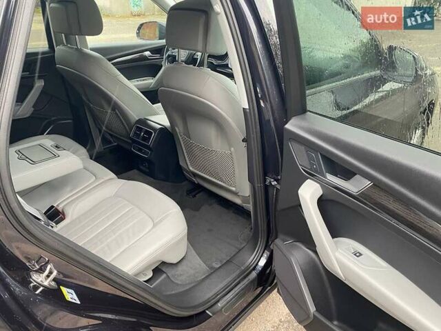 Синій Ауді Ку 5, об'ємом двигуна 2 л та пробігом 150 тис. км за 21999 $, фото 18 на Automoto.ua