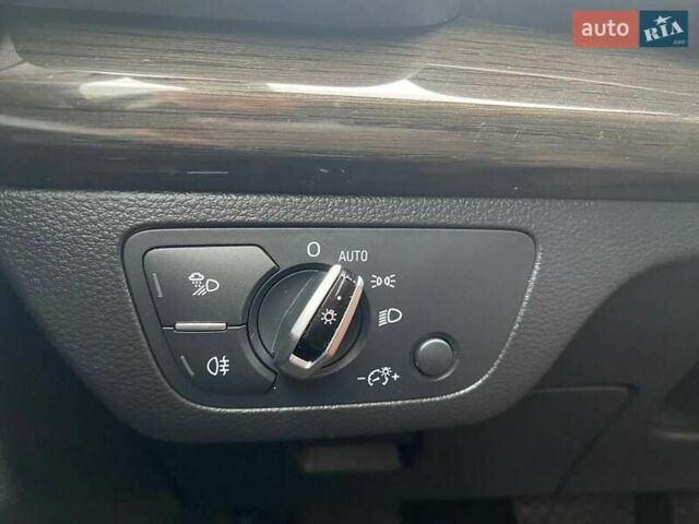 Синий Ауди Ку 5, объемом двигателя 2 л и пробегом 150 тыс. км за 22500 $, фото 57 на Automoto.ua