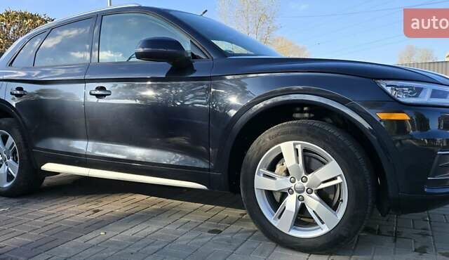 Синий Ауди Ку 5, объемом двигателя 2 л и пробегом 150 тыс. км за 22500 $, фото 35 на Automoto.ua