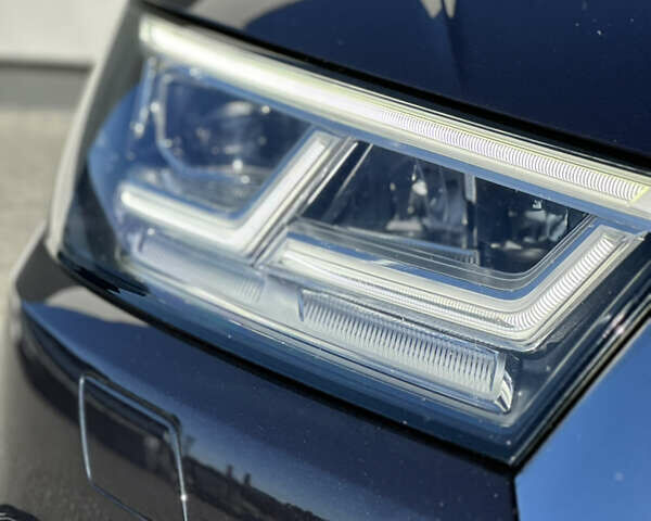 Синий Ауди Ку 5, объемом двигателя 1.97 л и пробегом 230 тыс. км за 27900 $, фото 15 на Automoto.ua