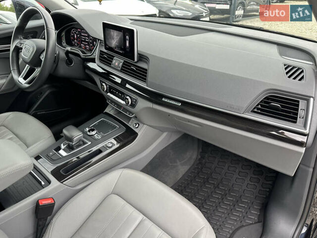 Синий Ауди Ку 5, объемом двигателя 1.98 л и пробегом 140 тыс. км за 25999 $, фото 30 на Automoto.ua