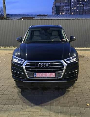 Синий Ауди Ку 5, объемом двигателя 2 л и пробегом 150 тыс. км за 22500 $, фото 29 на Automoto.ua