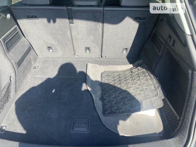 Синий Ауди Ку 5, объемом двигателя 1.98 л и пробегом 53 тыс. км за 28000 $, фото 65 на Automoto.ua