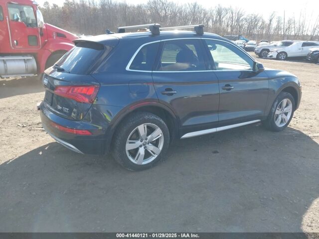 Синий Ауди Ку 5, объемом двигателя 2 л и пробегом 178 тыс. км за 17300 $, фото 5 на Automoto.ua