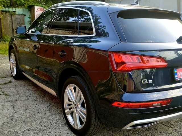 Синий Ауди Ку 5, объемом двигателя 2 л и пробегом 180 тыс. км за 23500 $, фото 1 на Automoto.ua