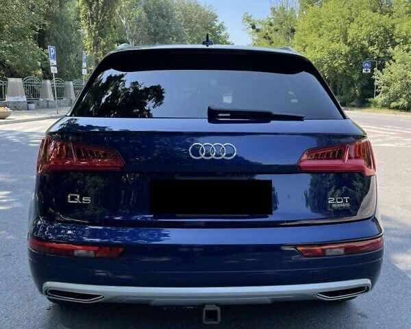 Синій Ауді Ку 5, об'ємом двигуна 2 л та пробігом 140 тис. км за 18200 $, фото 3 на Automoto.ua