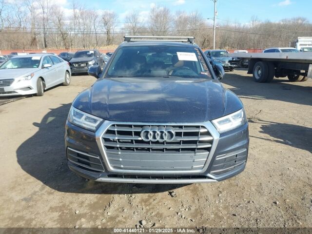 Синий Ауди Ку 5, объемом двигателя 2 л и пробегом 178 тыс. км за 17300 $, фото 1 на Automoto.ua