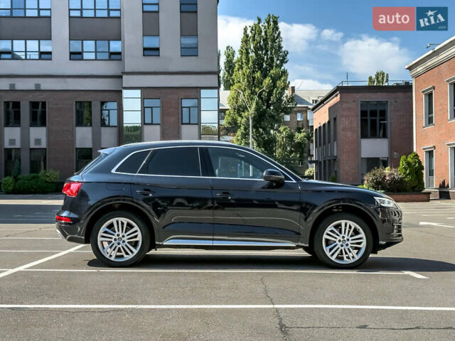 Синій Ауді Ку 5, об'ємом двигуна 2 л та пробігом 86 тис. км за 32999 $, фото 11 на Automoto.ua