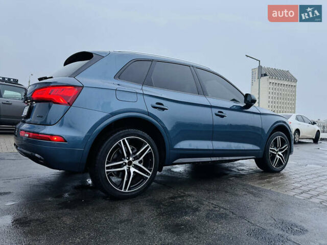 Синий Ауди Ку 5, объемом двигателя 2 л и пробегом 35 тыс. км за 30700 $, фото 14 на Automoto.ua