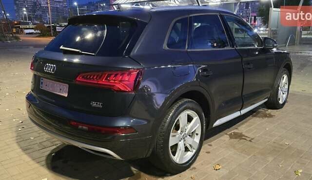 Синий Ауди Ку 5, объемом двигателя 2 л и пробегом 150 тыс. км за 22500 $, фото 8 на Automoto.ua