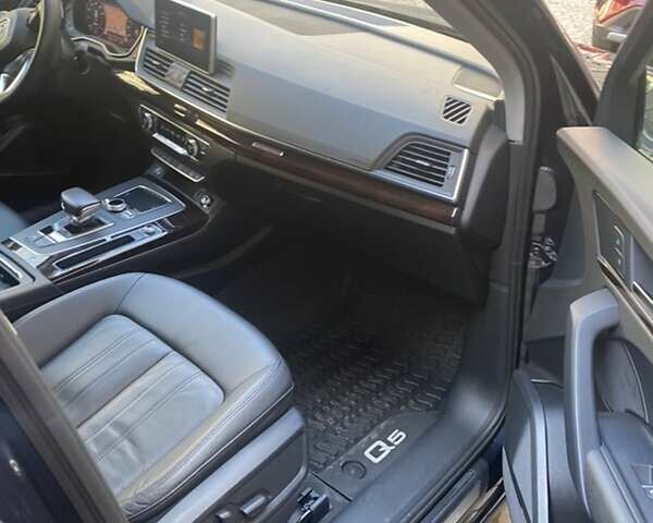 Синий Ауди Ку 5, объемом двигателя 1.98 л и пробегом 53 тыс. км за 28000 $, фото 49 на Automoto.ua