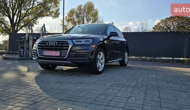 Синий Ауди Ку 5, объемом двигателя 2 л и пробегом 150 тыс. км за 22500 $, фото 55 на Automoto.ua