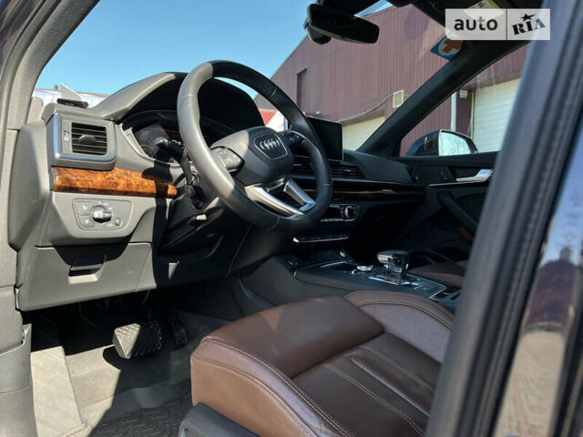 Синий Ауди Ку 5, объемом двигателя 1.98 л и пробегом 83 тыс. км за 29500 $, фото 23 на Automoto.ua