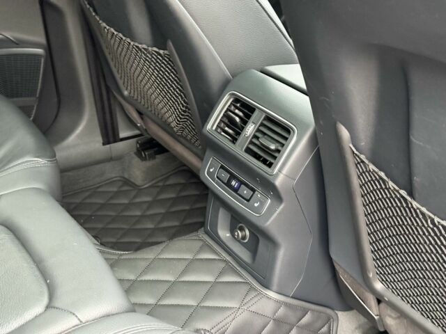 Синий Ауди Ку 5, объемом двигателя 2 л и пробегом 105 тыс. км за 24200 $, фото 16 на Automoto.ua