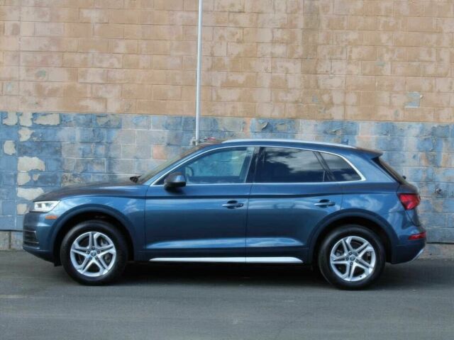 Синий Ауди Ку 5, объемом двигателя 2 л и пробегом 68 тыс. км за 11000 $, фото 6 на Automoto.ua