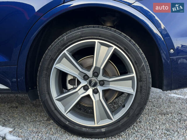 Синій Ауді Ку 5, об'ємом двигуна 2 л та пробігом 176 тис. км за 24499 $, фото 20 на Automoto.ua