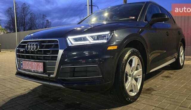 Синий Ауди Ку 5, объемом двигателя 2 л и пробегом 150 тыс. км за 22500 $, фото 1 на Automoto.ua