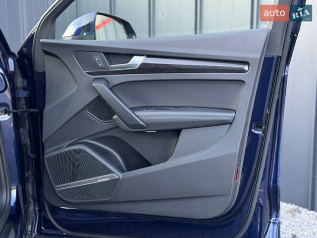 Синій Ауді Ку 5, об'ємом двигуна 2 л та пробігом 176 тис. км за 24499 $, фото 53 на Automoto.ua