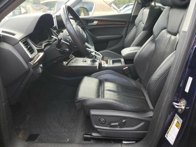 Синий Ауди Ку 5, объемом двигателя 0 л и пробегом 42 тыс. км за 8000 $, фото 6 на Automoto.ua