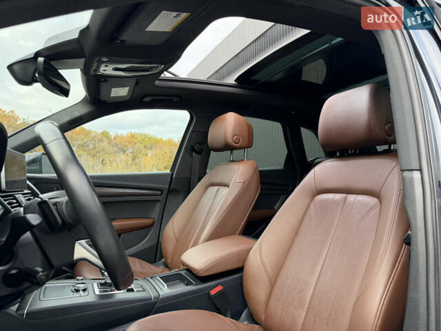 Синий Ауди Ку 5, объемом двигателя 2 л и пробегом 177 тыс. км за 24799 $, фото 36 на Automoto.ua