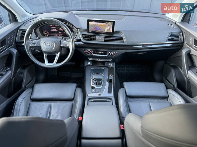 Синій Ауді Ку 5, об'ємом двигуна 2 л та пробігом 176 тис. км за 24499 $, фото 52 на Automoto.ua