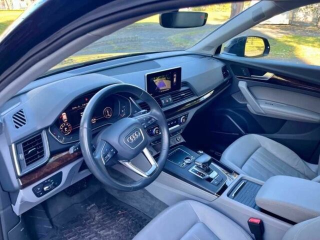 Синий Ауди Ку 5, объемом двигателя 2 л и пробегом 72 тыс. км за 14500 $, фото 4 на Automoto.ua