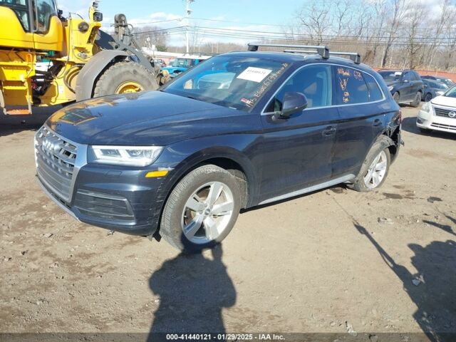 Синий Ауди Ку 5, объемом двигателя 2 л и пробегом 178 тыс. км за 17300 $, фото 2 на Automoto.ua