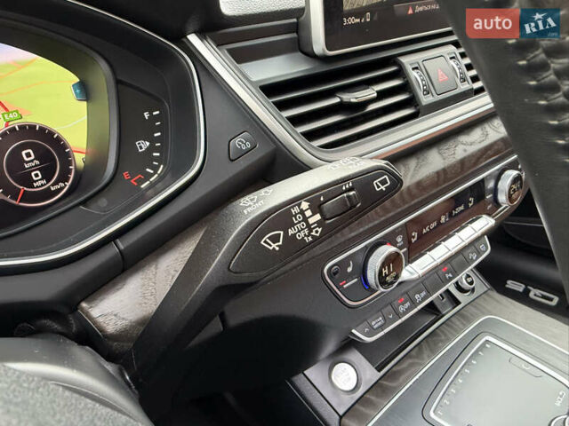 Синий Ауди Ку 5, объемом двигателя 2 л и пробегом 177 тыс. км за 24799 $, фото 39 на Automoto.ua