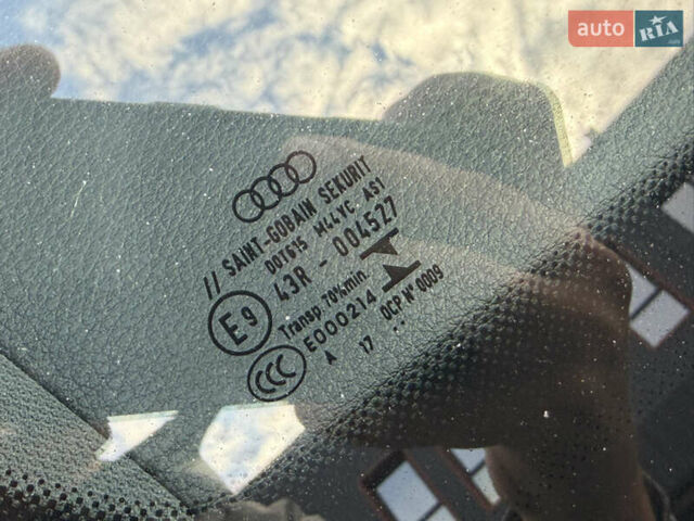 Синий Ауди Ку 5, объемом двигателя 2 л и пробегом 177 тыс. км за 24799 $, фото 94 на Automoto.ua