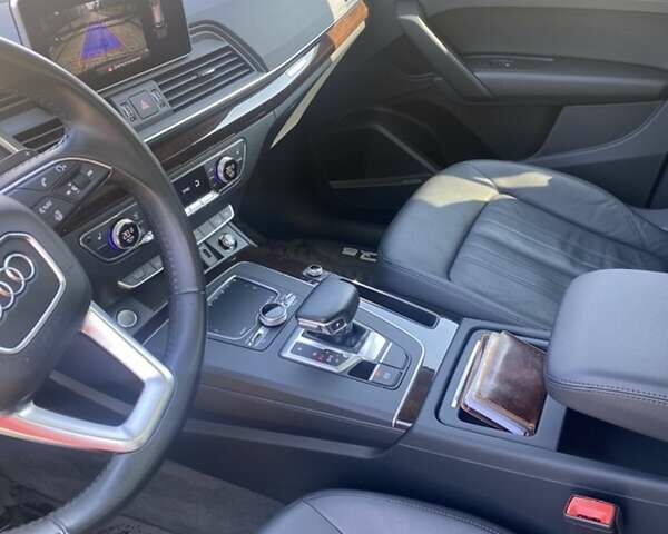 Синий Ауди Ку 5, объемом двигателя 1.98 л и пробегом 53 тыс. км за 28000 $, фото 42 на Automoto.ua