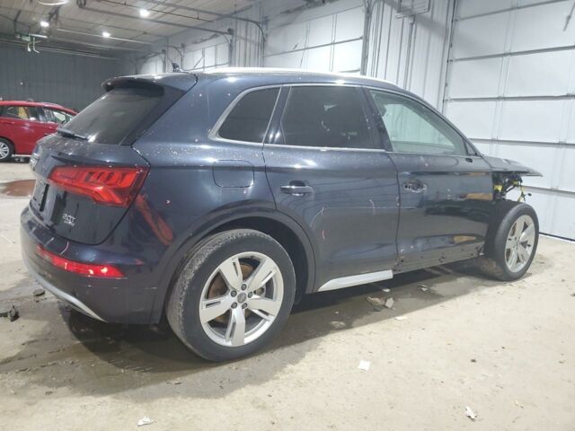 Синий Ауди Ку 5, объемом двигателя 2 л и пробегом 143 тыс. км за 17500 $, фото 5 на Automoto.ua