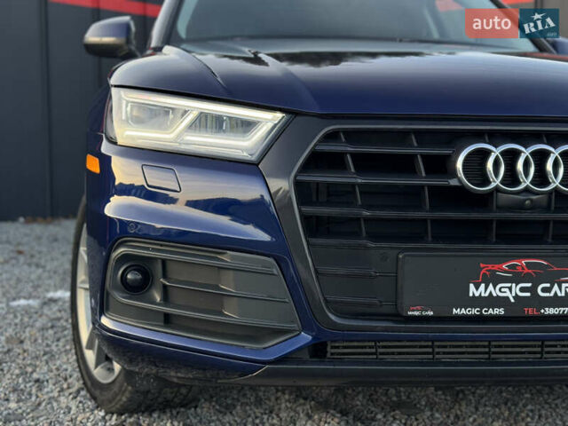 Синій Ауді Ку 5, об'ємом двигуна 2 л та пробігом 176 тис. км за 24499 $, фото 6 на Automoto.ua