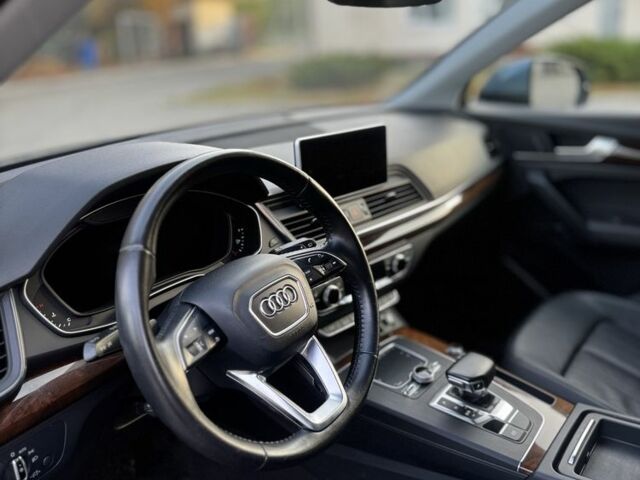 Синий Ауди Ку 5, объемом двигателя 2 л и пробегом 147 тыс. км за 27800 $, фото 8 на Automoto.ua