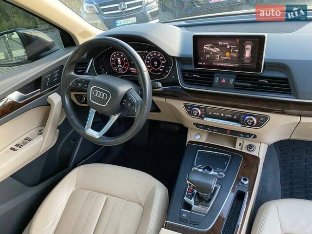 Синій Ауді Ку 5, об'ємом двигуна 2 л та пробігом 157 тис. км за 24900 $, фото 9 на Automoto.ua