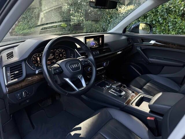 Синий Ауди Ку 5, объемом двигателя 2 л и пробегом 46 тыс. км за 23000 $, фото 8 на Automoto.ua