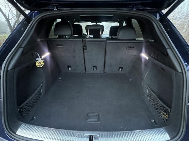 Синій Ауді Ку 5, об'ємом двигуна 2 л та пробігом 167 тис. км за 23700 $, фото 20 на Automoto.ua