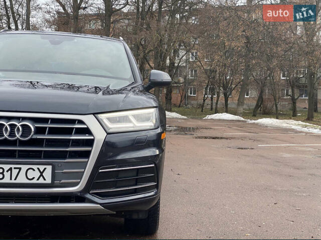 Синий Ауди Ку 5, объемом двигателя 2 л и пробегом 189 тыс. км за 23000 $, фото 1 на Automoto.ua