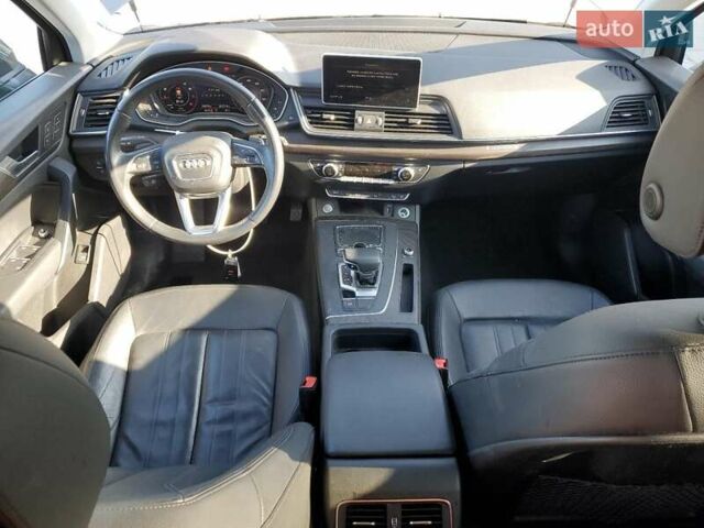 Синій Ауді Ку 5, об'ємом двигуна 1.98 л та пробігом 82 тис. км за 8000 $, фото 7 на Automoto.ua