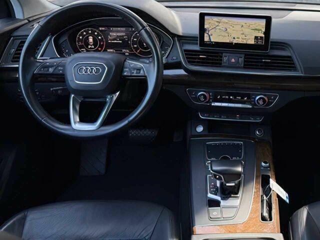 Синий Ауди Ку 5, объемом двигателя 2 л и пробегом 46 тыс. км за 23000 $, фото 11 на Automoto.ua