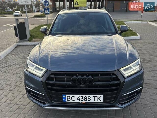 Синій Ауді Ку 5, об'ємом двигуна 1.98 л та пробігом 82 тис. км за 32000 $, фото 12 на Automoto.ua