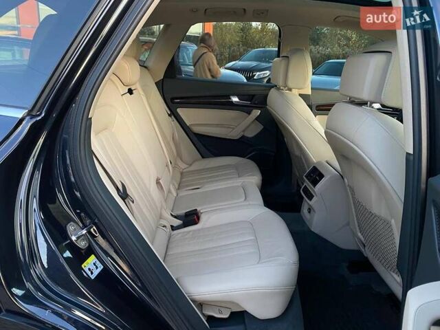 Синій Ауді Ку 5, об'ємом двигуна 2 л та пробігом 157 тис. км за 24900 $, фото 25 на Automoto.ua