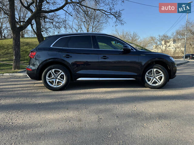 Синий Ауди Ку 5, объемом двигателя 1.98 л и пробегом 152 тыс. км за 26000 $, фото 6 на Automoto.ua